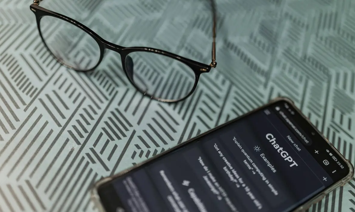 通过此次收购，OpenAI 表明其计划更深入地整合到操作系统中。